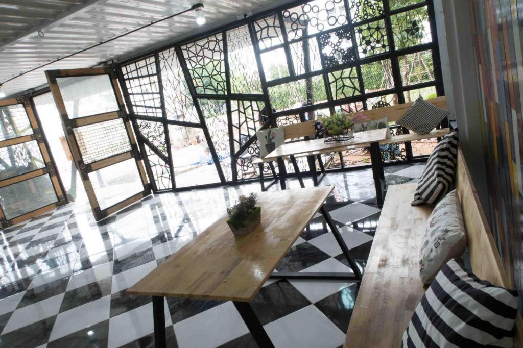 Qbix Hotel Khon Kaen Bagian luar foto