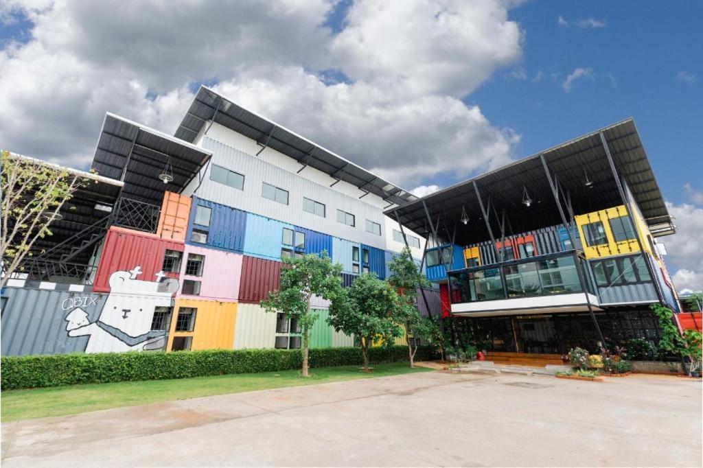 Qbix Hotel Khon Kaen Bagian luar foto