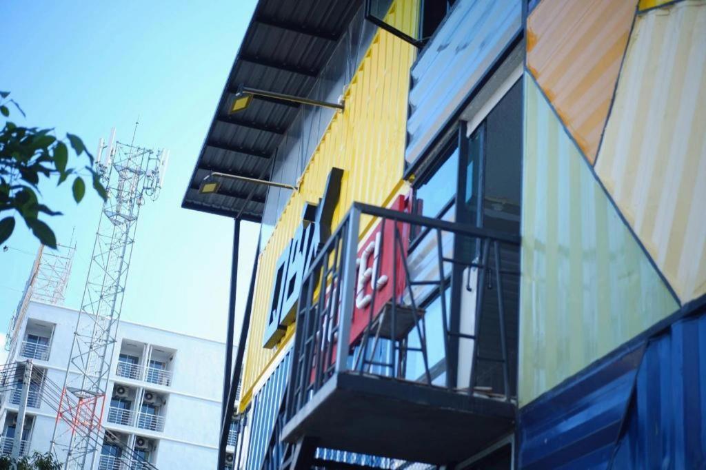 Qbix Hotel Khon Kaen Bagian luar foto
