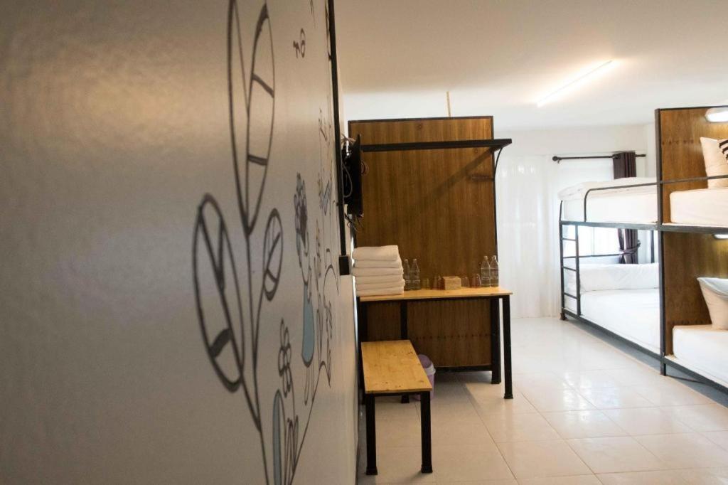 Qbix Hotel Khon Kaen Bagian luar foto