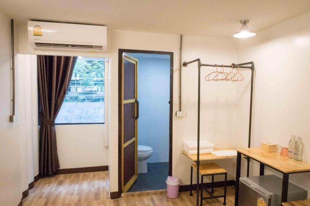 Qbix Hotel Khon Kaen Bagian luar foto